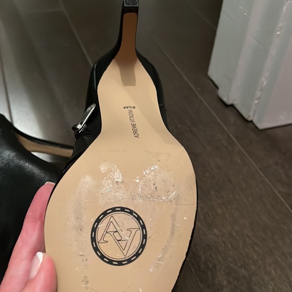 Adrienne Vittadini black ankle heeled bootie 8.5 never worn - Picture 8 of 8